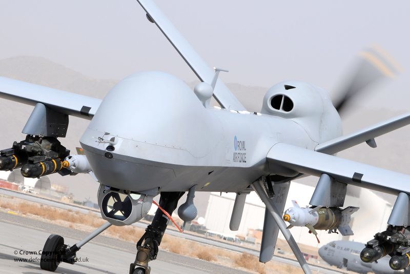 Les drones vont-ils remplacer les avions de chasse