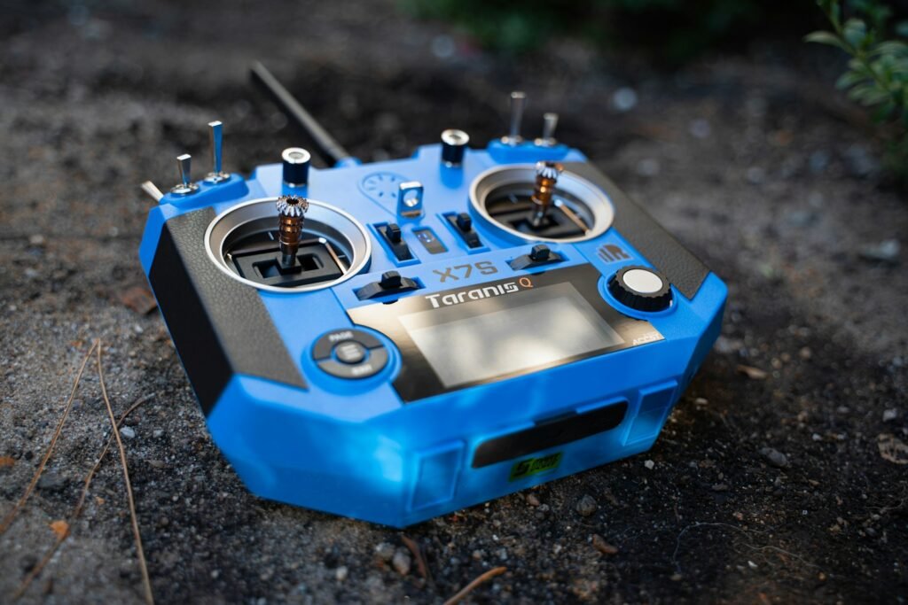 radiocommande drone fpv
