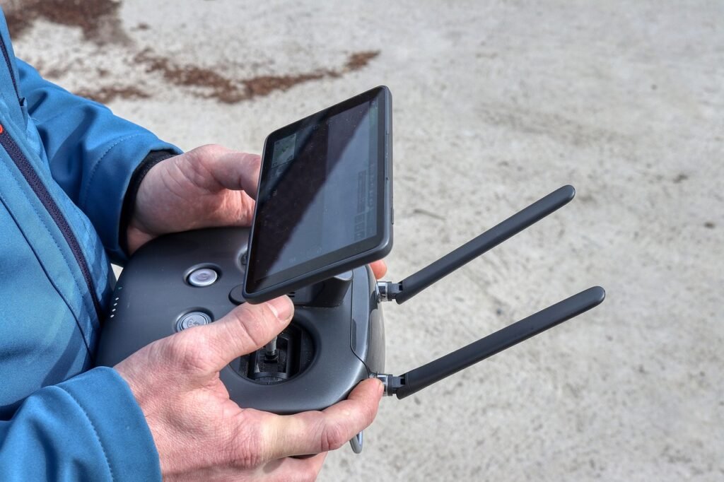 Pilote professionnel de drone respectant la réglementation sur les drones